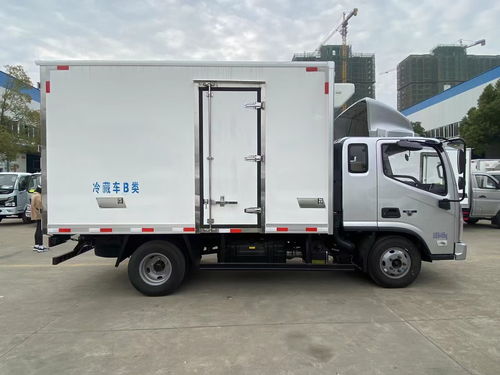 國(guó)六藍(lán)牌福田奧鈴排半3米7冷藏車 環(huán)保與高效運(yùn)輸?shù)睦硐脒x擇