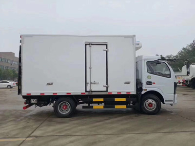 福田4米2冷藏車 帥鈴海鮮活魚保鮮與冷凍的專業(yè)解決方案